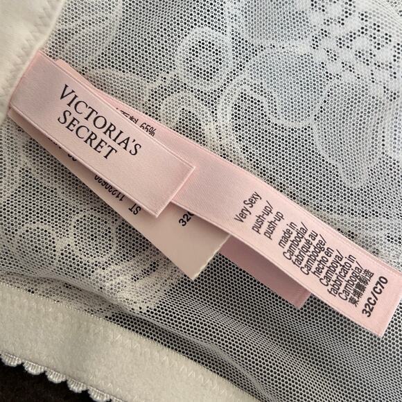 Victoria Secret Very Sxy Push-Up Corset  32C White Shine Strap - Picture 3 of 5